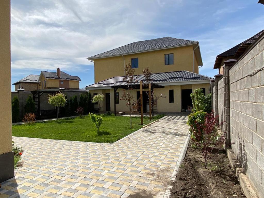 Aikol Guesthouse Privokzalnoye Zewnętrze zdjęcie
